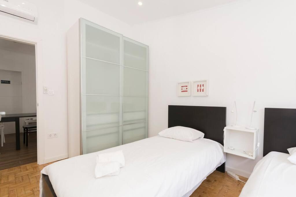 Apartment Near The Beach With Big Terrace Setúbal Kültér fotó